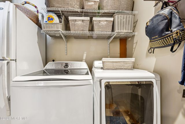 5 Ironwood Court, Jackson, NJ 08527