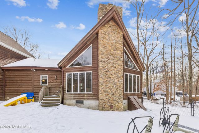 5 Ironwood Court, Jackson, NJ 08527