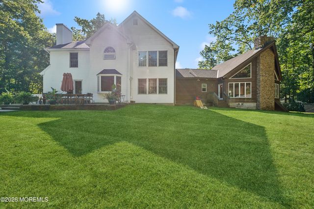 5 Ironwood Court, Jackson, NJ 08527