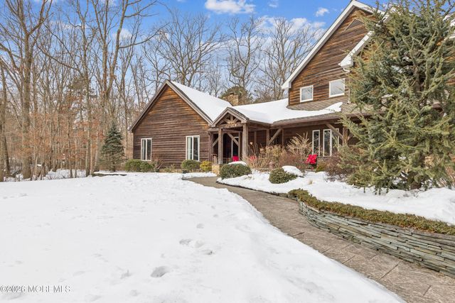 5 Ironwood Court, Jackson, NJ 08527