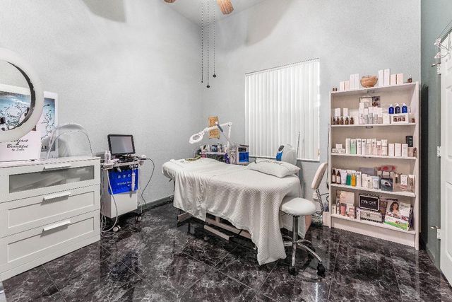 6383 Paradise Cove, West Palm Beach, FL 33411