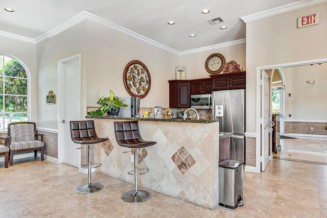 6383 Paradise Cove, West Palm Beach, FL 33411