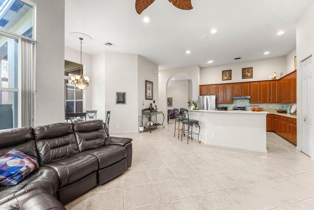 6383 Paradise Cove, West Palm Beach, FL 33411