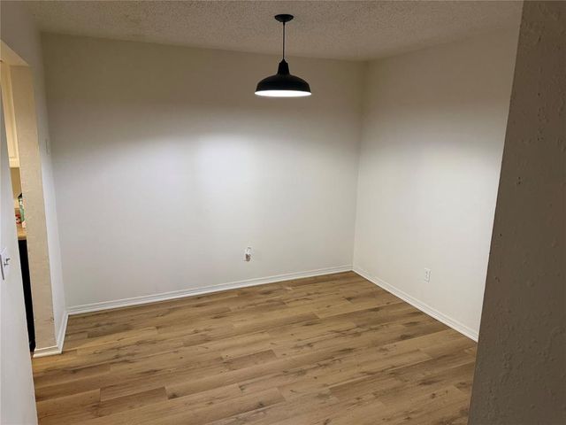 2612 N Ann Arbor Avenue 148, Oklahoma City, OK 73127