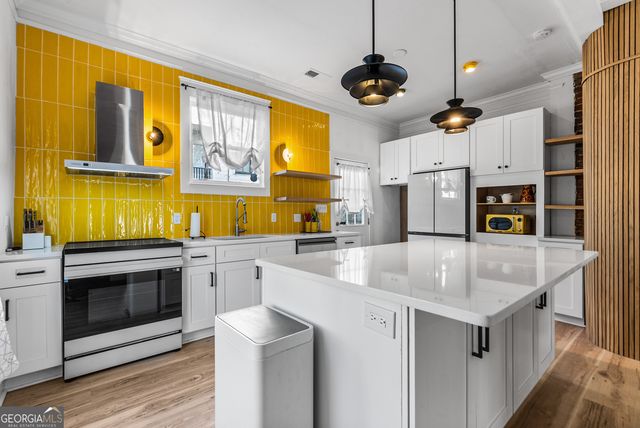 1402 Jefferson Street, Savannah, GA 31401