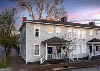 1402 Jefferson Street, Savannah, GA 31401