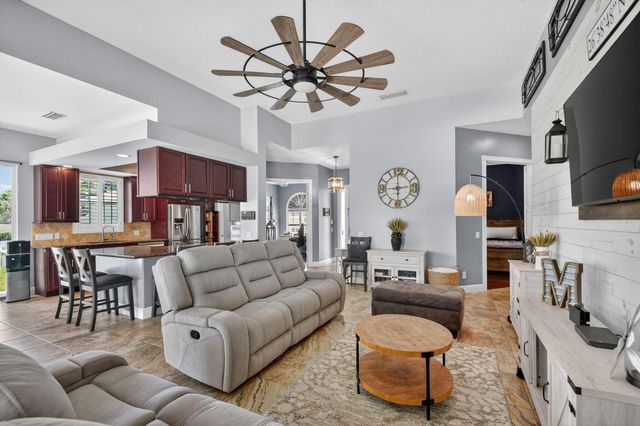 8142 Jolly Harbour Court, Wellington, FL 33414