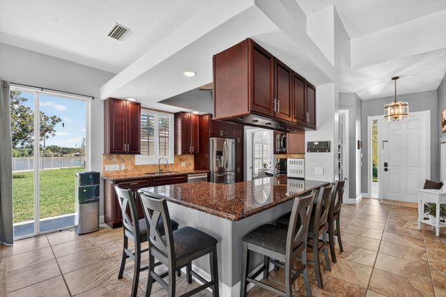 8142 Jolly Harbour Court, Wellington, FL 33414
