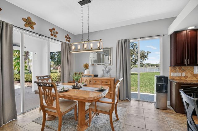 8142 Jolly Harbour Court, Wellington, FL 33414