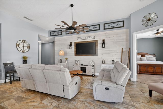 8142 Jolly Harbour Court, Wellington, FL 33414