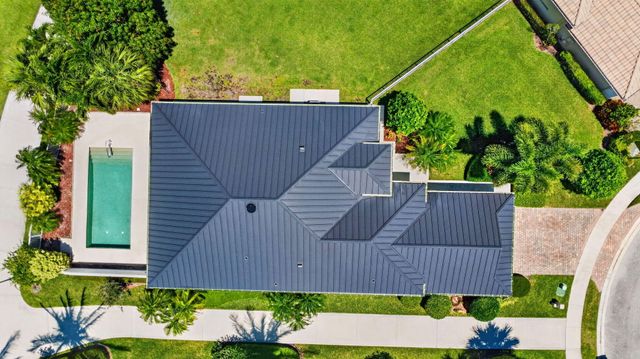 8142 Jolly Harbour Court, Wellington, FL 33414