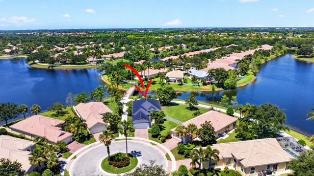 8142 Jolly Harbour Court, Wellington, FL 33414