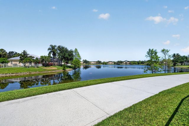 8142 Jolly Harbour Court, Wellington, FL 33414
