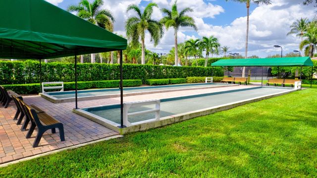 8142 Jolly Harbour Court, Wellington, FL 33414