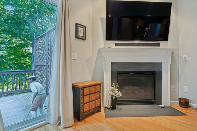 126 Clubhouse Lane 126, Northbridge, MA 01534