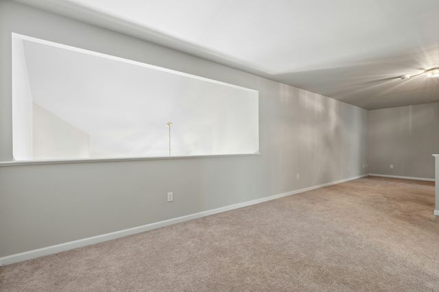 126 Clubhouse Lane 126, Northbridge, MA 01534