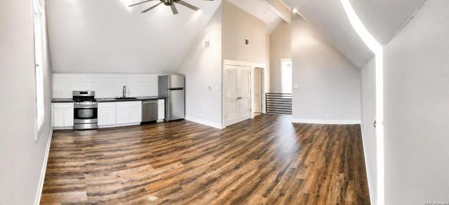 1103 N Pine St, San Antonio, TX 78202