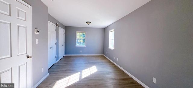 601 UHLER AVE, Burlington, NJ 08016