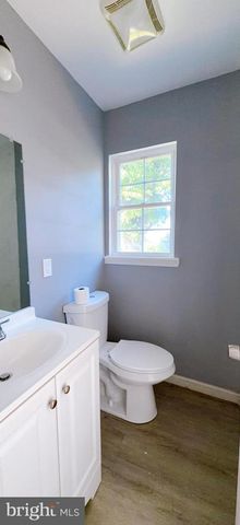 601 UHLER AVE, Burlington, NJ 08016