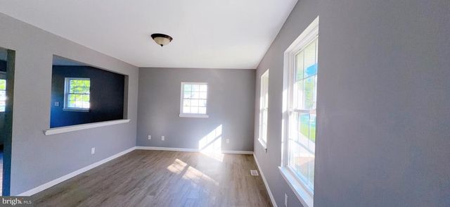 601 UHLER AVE, Burlington, NJ 08016