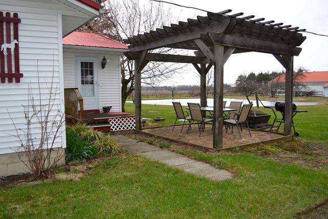 45620 Stewart Rd, Sullivan, OH 44880