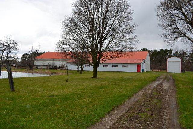 45620 Stewart Rd, Sullivan, OH 44880