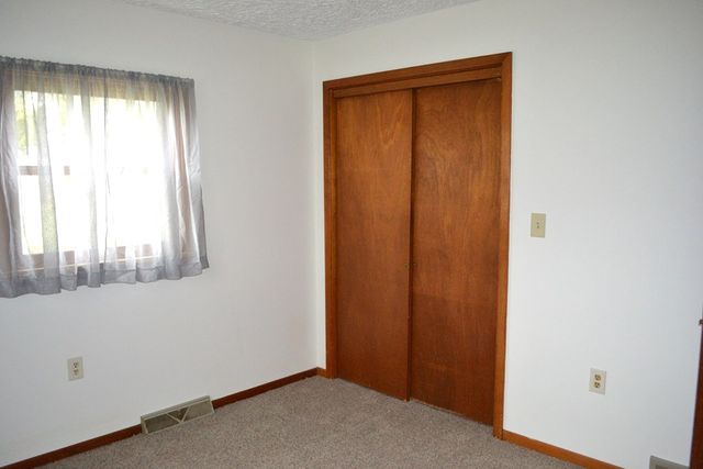 45620 Stewart Rd, Sullivan, OH 44880