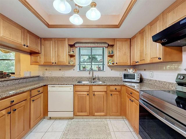 1309 HAMMOCK PINE BOULEVARD 1309, Clearwater, FL 33761