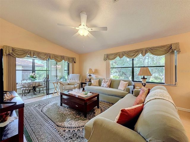 1309 HAMMOCK PINE BOULEVARD 1309, Clearwater, FL 33761
