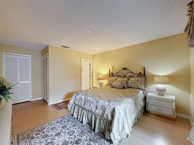 1309 HAMMOCK PINE BOULEVARD 1309, Clearwater, FL 33761