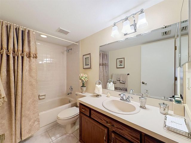 1309 HAMMOCK PINE BOULEVARD 1309, Clearwater, FL 33761