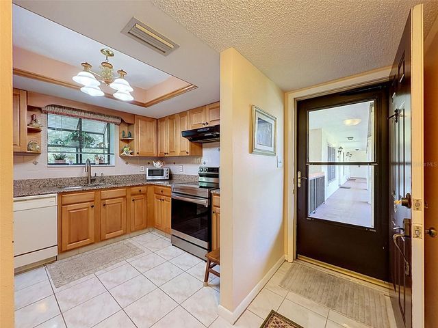1309 HAMMOCK PINE BOULEVARD 1309, Clearwater, FL 33761