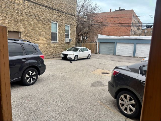 6921 N Ashland Boulevard 2B, Chicago, IL 60626