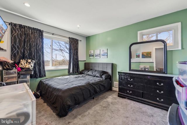 818 NEPTUNE AVE, Oxon Hill, MD 20745