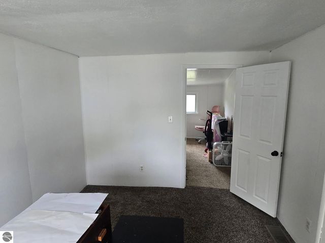 711 Francisco Avenue, Alma, MI 48801
