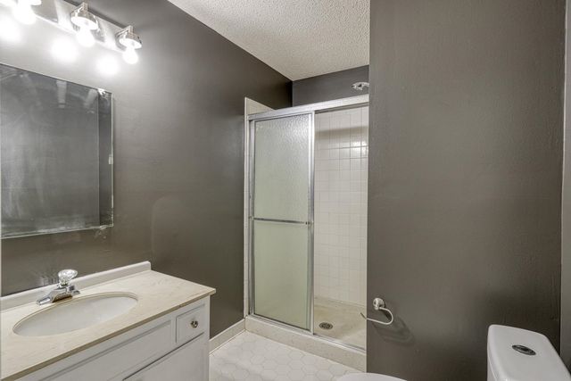 102 Wake Robin Circle, Spartanburg, SC 29301