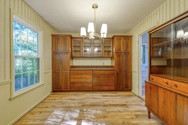 102 Wake Robin Circle, Spartanburg, SC 29301