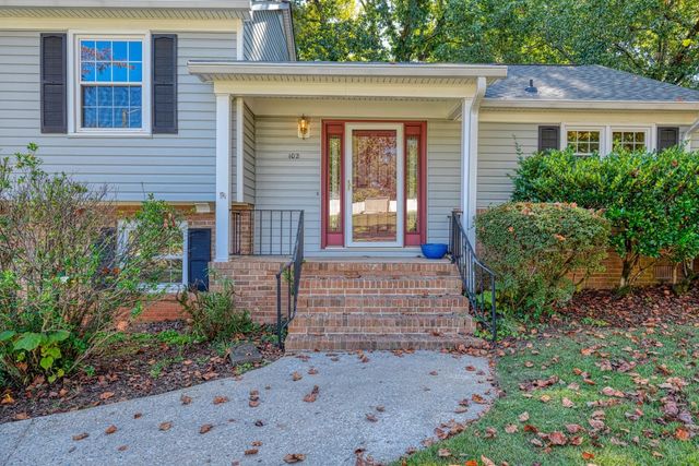102 Wake Robin Circle, Spartanburg, SC 29301