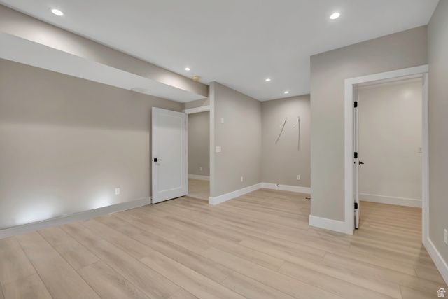 3168 W CHALK CREEK, South Jordan, UT 84095