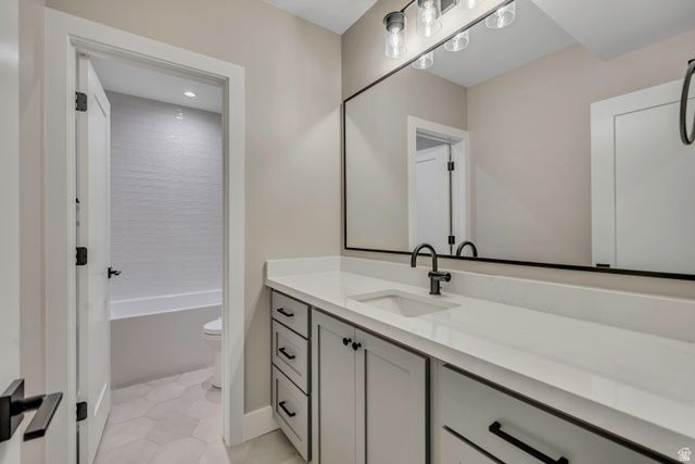 3168 W CHALK CREEK, South Jordan, UT 84095