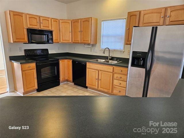 10020 Spring Park Drive, Charlotte, NC 28269