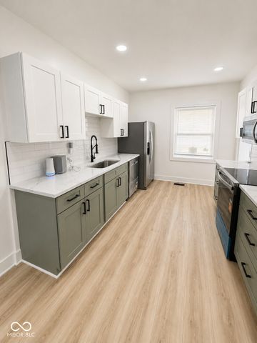 243 Hendricks Place, Indianapolis, IN 46201