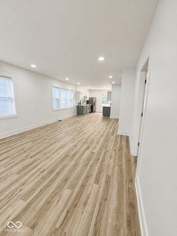243 Hendricks Place, Indianapolis, IN 46201