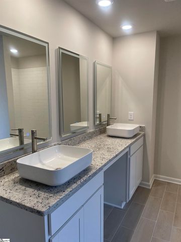 3252 Emberly Drive, Roebuck, SC 29376