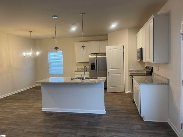 3252 Emberly Drive, Roebuck, SC 29376