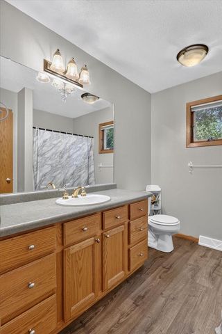 1222 E Lakeside Drive, Edgerton, WI 53534