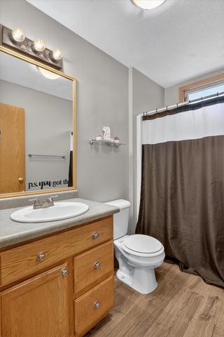 1222 E Lakeside Drive, Edgerton, WI 53534