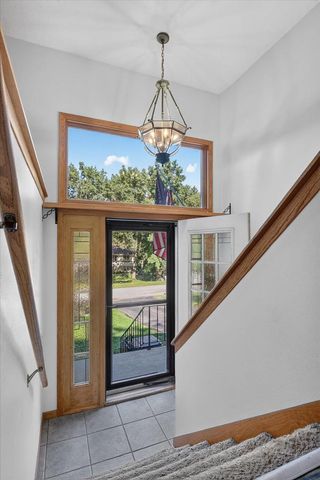 1222 E Lakeside Drive, Edgerton, WI 53534