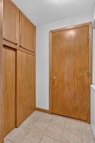 1222 E Lakeside Drive, Edgerton, WI 53534