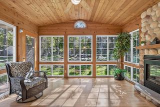 1222 E Lakeside Drive, Edgerton, WI 53534